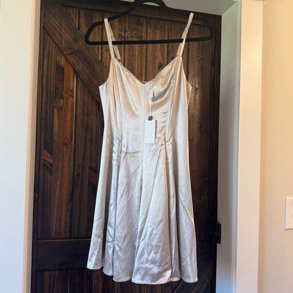 Astr the label silver Satin Dress - Picture 8 of 8